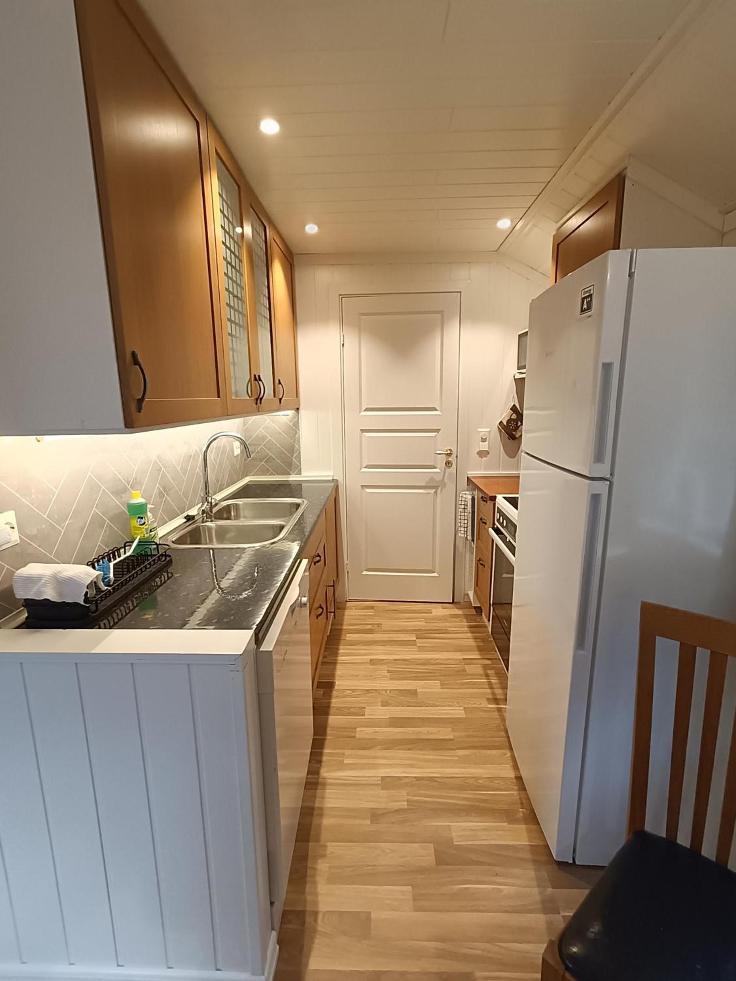 Guest House Close To Кристиансан Екстериор снимка