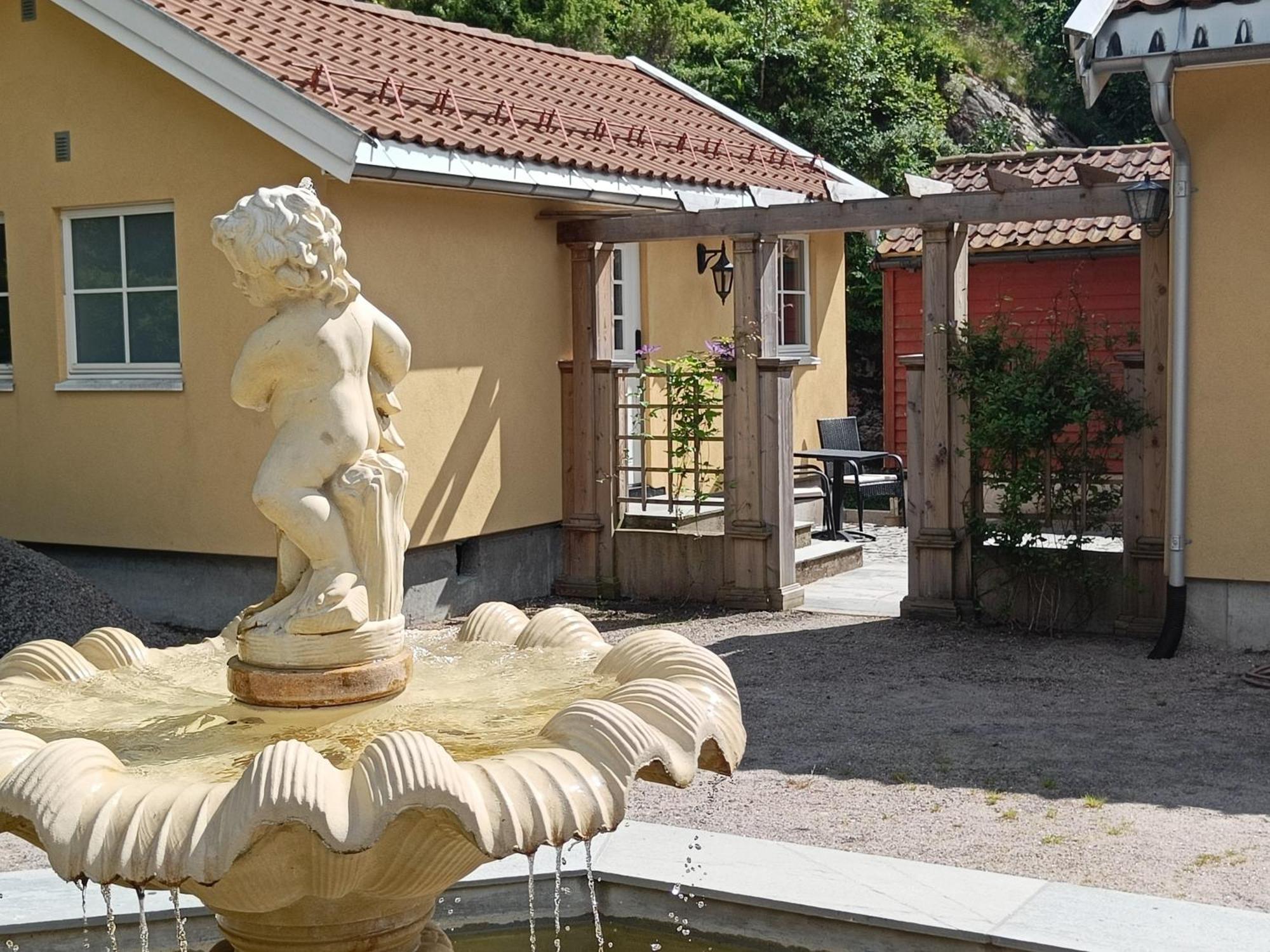Guest House Close To Кристиансан Екстериор снимка